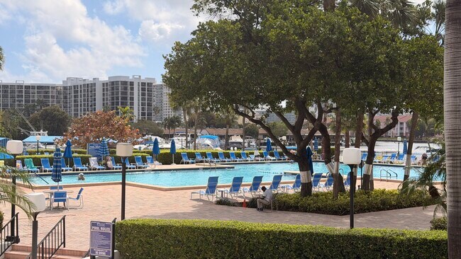 Building Photo - 500 Three Islands Blvd