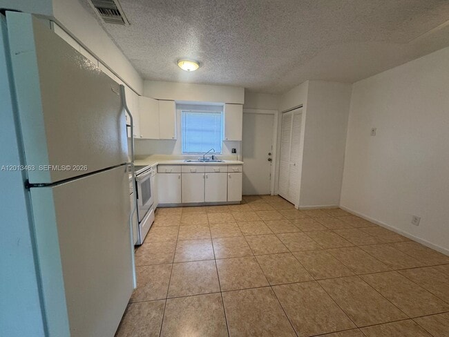 Foto del edificio - 1480 NW 19th Ct