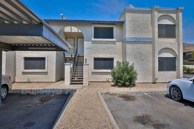Building Photo - 1540 W Mercer Ln