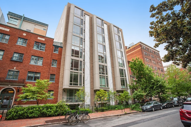 Interior Photo - Vivre