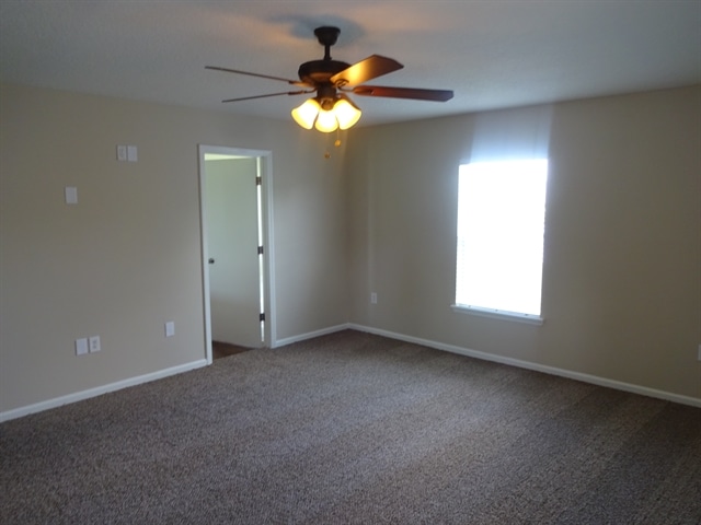Building Photo - 75086 Ravenwood Drive