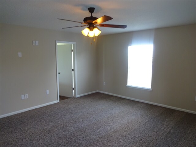 Foto del edificio - 75086 Ravenwood Drive