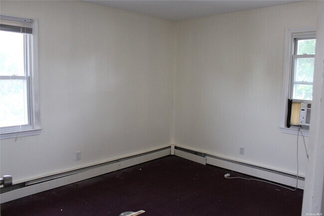 Building Photo - 523 Hawthorne Ave