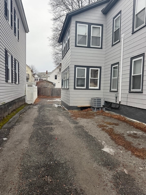 Building Photo - 136 Gershom Ave