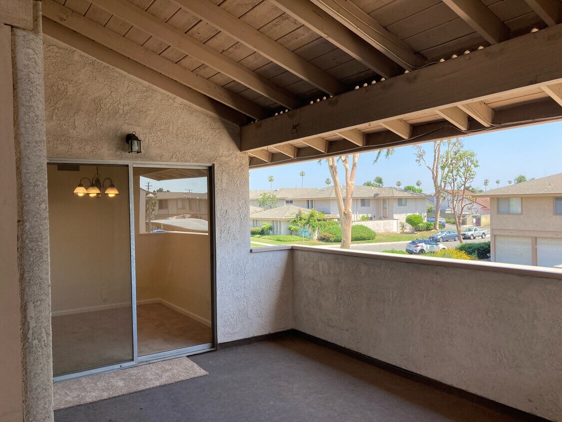 186 Southampton Way Unit 186, Placentia, CA 92870 Condo for Rent in