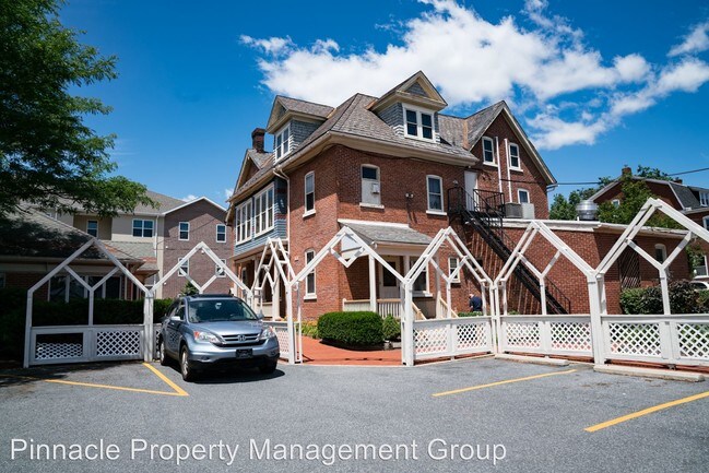 Building Photo - 1326-1342 Chelsea Ave