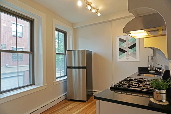 Foto del edificio - 98 Willow St