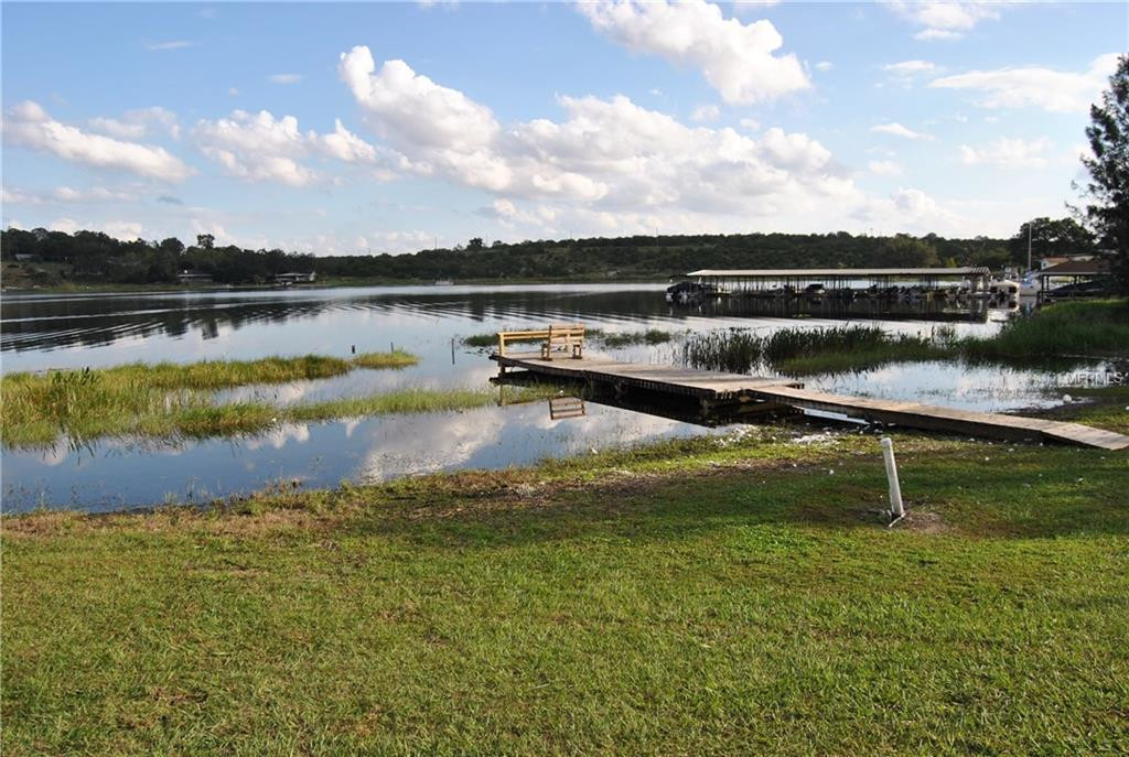 Building Photo - Crooked Lake Cove