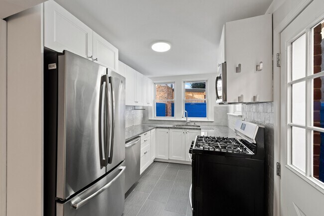 Foto del edificio - 312 S Exeter St