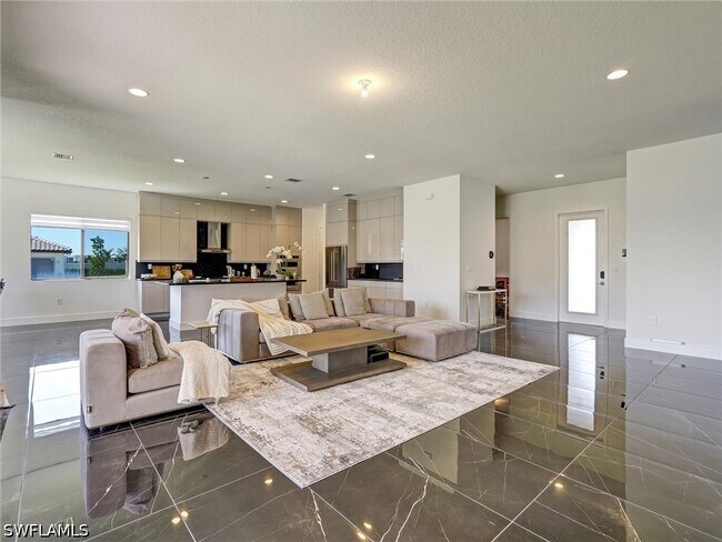 Foto del edificio - 5126 Panella Ave