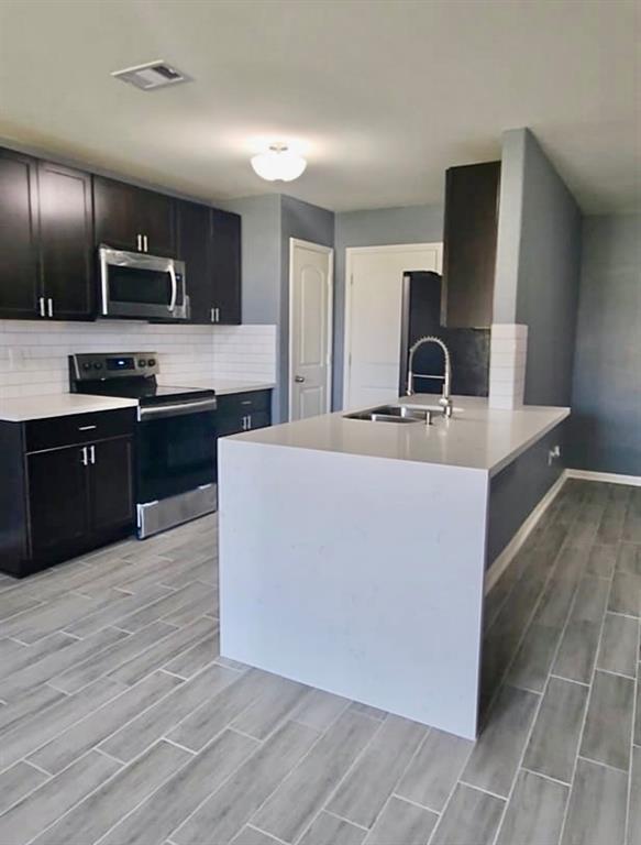 Building Photo - 2430 Regatta Ln