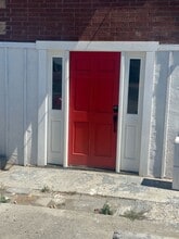 Building Photo - 931 S Juniper Dr