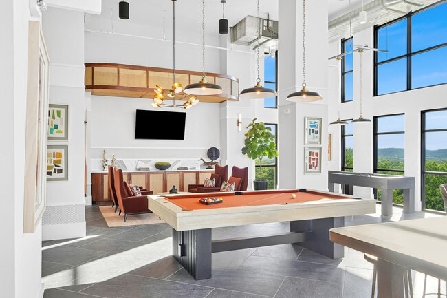 Building Photo - Encore at Brentwood