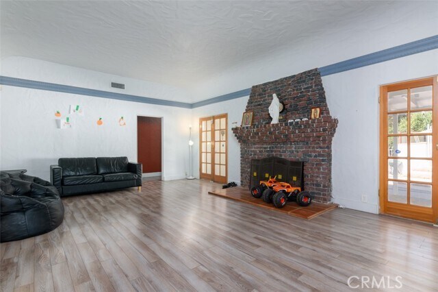 Foto del edificio - 10440 Johanna Ave