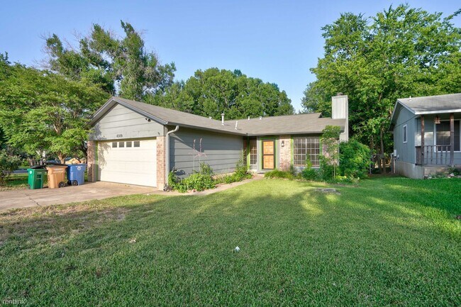 Foto del edificio - 3 br, 2 bath House - 8309 Horton Trl