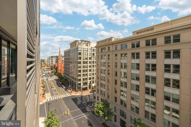 Foto del edificio - 925 H St NW