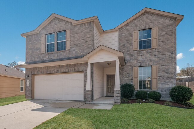 Foto del edificio - Bright & Spacious Home in Comal ISD