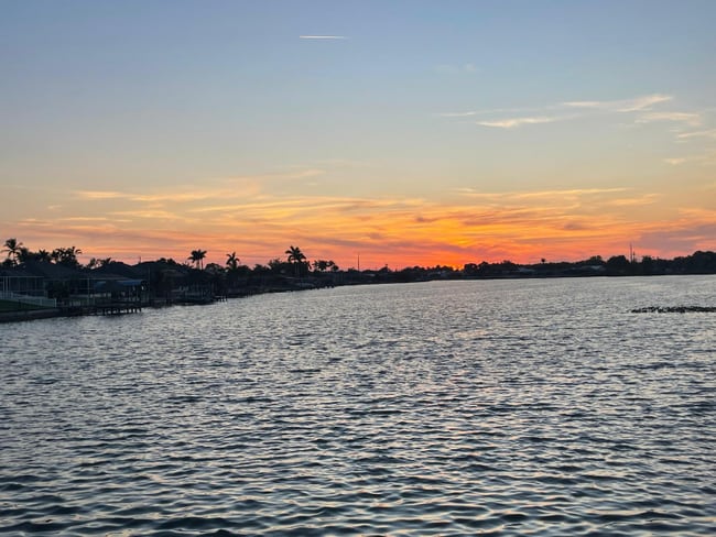 Building Photo - 546 SE 5th Ave