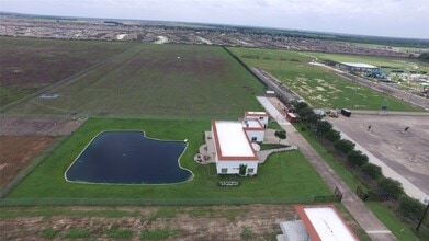Building Photo - 6602 Rohan Rd