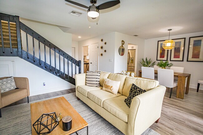 Foto del edificio - 9341 Green Meadows Way