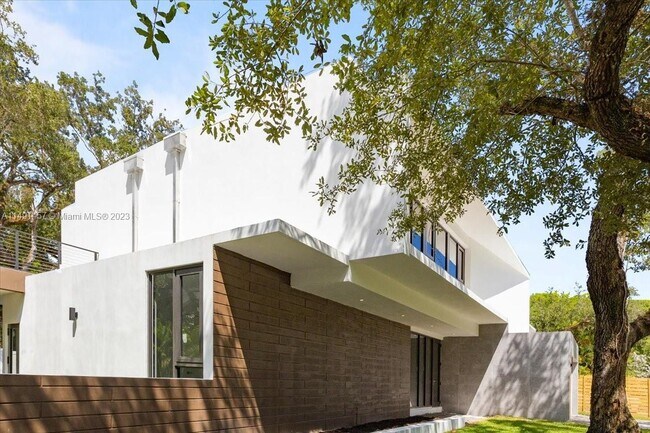 Building Photo - 2935 Riverland Rd
