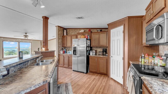 Foto del edificio - 3527 N U.S. Hwy 281