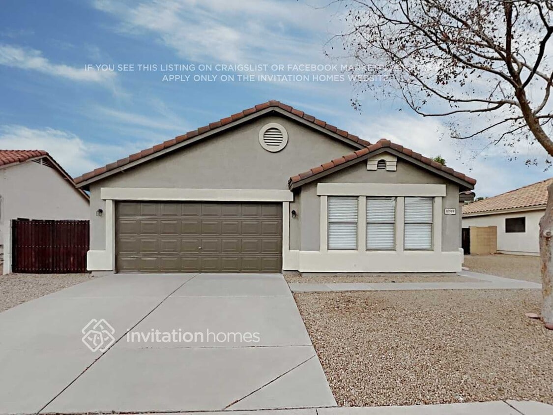 Primary Photo - 10908 E Forge Ave