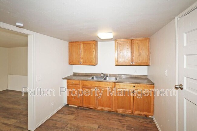 Foto del edificio - 4240 SW 10th Ave