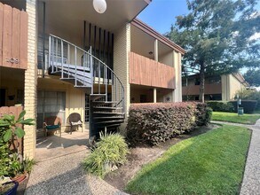 Building Photo - 7714 Renwick Dr