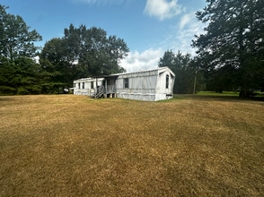 Building Photo - 126 Clements Rd