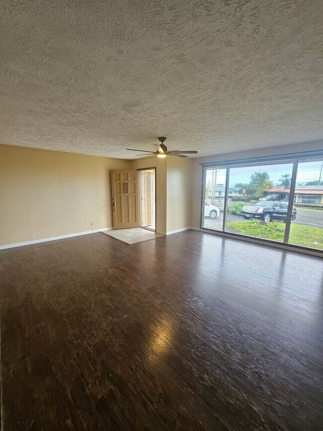 Foto del edificio - Beautiful 3 bedroom home in Hilo