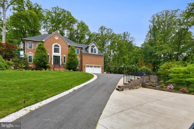 Foto del edificio - 6526 Dearborn Dr