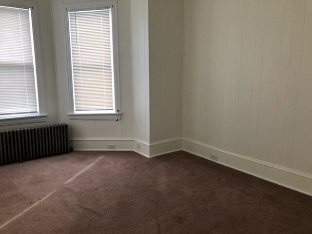 Building Photo - 504 Dauberton Dr