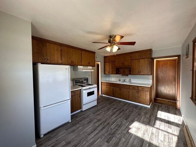 Foto del edificio - 802 Carrington Ave