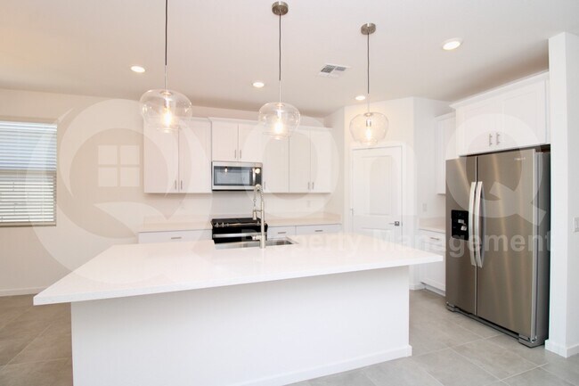 Foto del edificio - 16057 W Gray Fox Trl