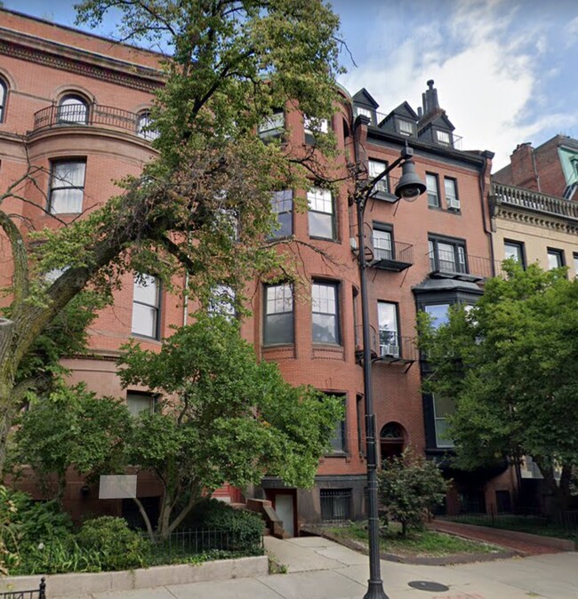 Foto del edificio - 464 Beacon St