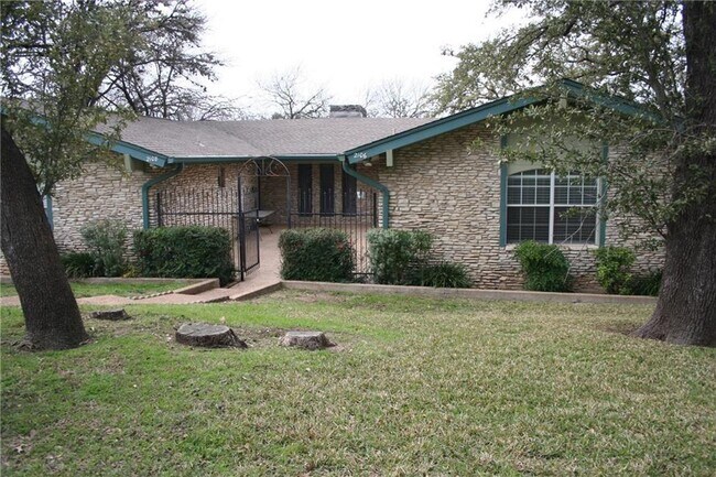 Building Photo - 2106 Rabb Rd