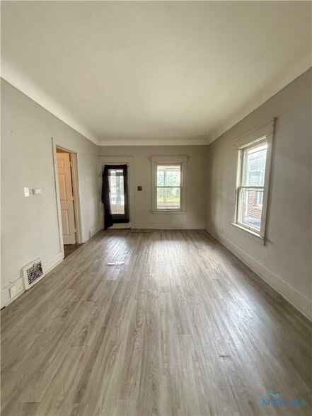 Foto del edificio - 3412 Maple St
