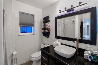 Building Photo - 5951 Yarwell Dr