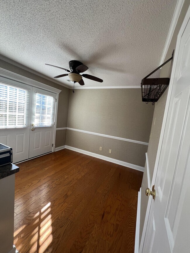 Foto del edificio - 3308 Landmark St