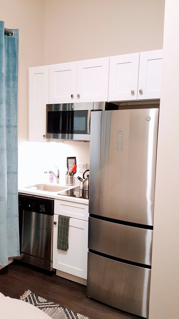 Foto del edificio - 1409 W Diversey Pkwy