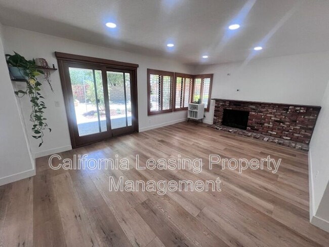 Building Photo - 25842 Vaquero Court