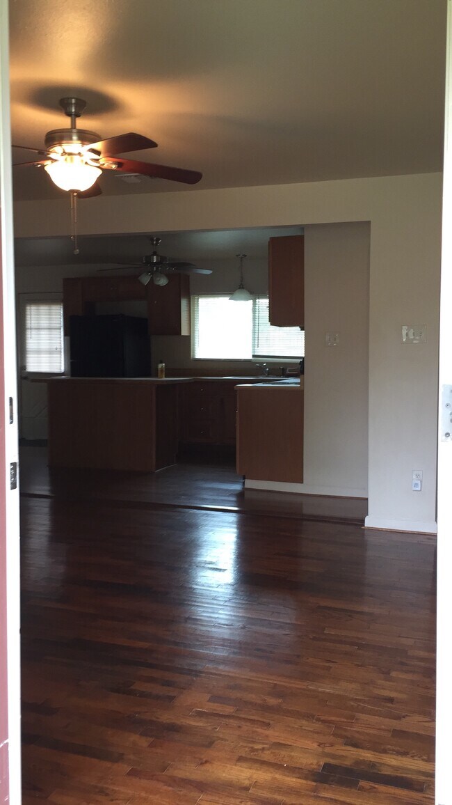 Foto del edificio - 3320 NW 26th St