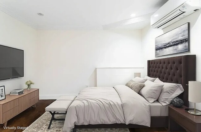 Foto del edificio - 39 E 1st St