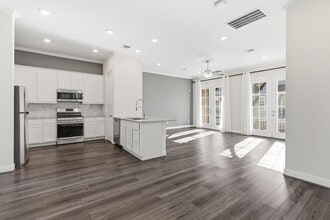 Building Photo - 1413 Adell Rose Ln