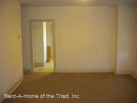 Building Photo - 4 br, 1 bath House - 3915 Clifton Road