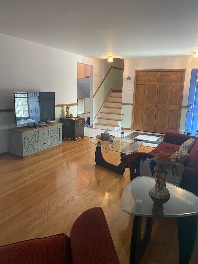 Foto del edificio - 6424 157th St