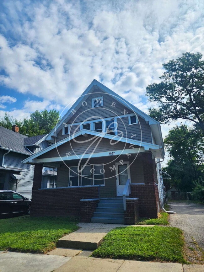 Building Photo - 4032 Caroline Ave