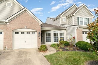 Building Photo - 6583 Pondfield Ln