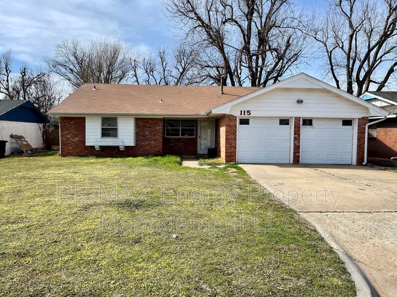 115 Brookside Dr, Moore, OK 73160 - House Rental in Moore, OK ...